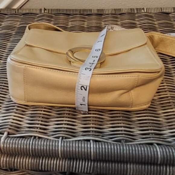 Vintage Bechamel Genuine Leather Crossbody Bag Upcycled - Picture 13 of 15